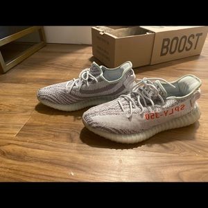 Adidas Yeezy 350 blue tint- worn 3 times!
